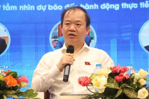 PGS.TS Bùi Hoài Sơn: 'Tinh thần dân tộc của Việt Nam đang được đẩy lên rất mạnh'