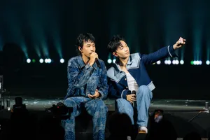 Hoàng Dũng và Đen Vâu nhắn gửi 'Một ngày nào đó, bình yên sẽ đến' trong MV mới