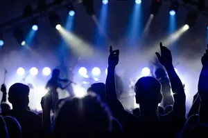 'Ca từ đang cổ xúy tệ nạn', Công an TP.HCM cảnh báo