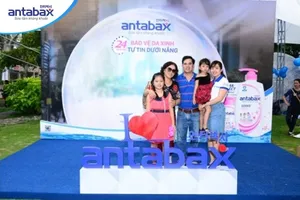 Ngày hè vui nhộn cùng trái bóng khổng lồ Zorbing Ball