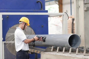 Lý do cổ phiếu Thế giới di động bị loại khỏi VN Diamond