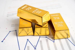 Giá vàng thế giới, USD tự do đồng loạt hạ nhiệt mạnh