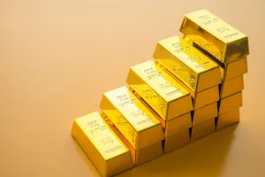 Giá vàng nhẫn neo ở ngưỡng cao kỷ lục do giá vàng thế giới vẫn cao