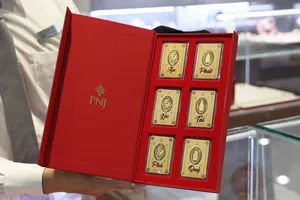 Nhà đầu tư bán mạnh vàng trước thềm cuộc họp chính sách tiền tệ của Mỹ