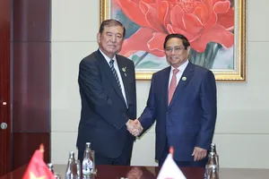 Thủ tướng Phạm Minh Chính hội kiến tân Thủ tướng Nhật Bản Shigeru Ishiba