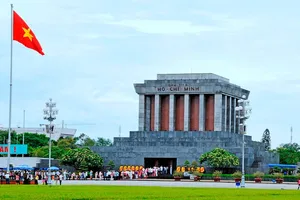 Quay phim, chụp ảnh khu vực cấm thuộc Khu Di tích Lăng Chủ tịch Hồ Chí Minh sẽ bị phạt đến 30 triệu đồng