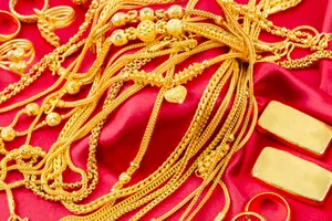 Căng thẳng Nga – Ukraine khiến giá vàng thế giới lên mạnh