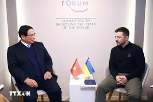 Thủ tướng Phạm Minh Chính gặp Tổng thống Ukraine Volodymyr Zelensky
