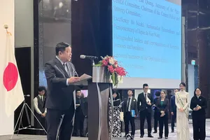 Đại sứ quán Nhật Bản tổ chức lễ kỷ niệm 65 năm ngày sinh Nhật Hoàng
