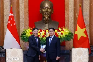 Chủ tịch nước Lương Cường tiếp Thủ tướng Singapore Lawrence Wong