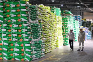 Cổ đông Đạm Phú Mỹ dự kiến nhận cổ tức 15% bằng tiền mặt