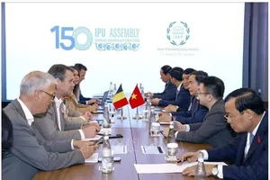 Chủ tịch Quốc hội Trần Thanh Mẫn gặp Chủ tịch Hạ viện, Thượng viện Bỉ