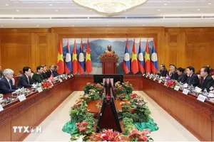  Ưu tiên cao nhất cho việc củng cố và tăng cường quan hệ Việt Nam - Lào