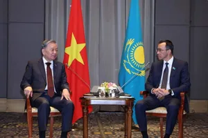 Tổng Bí thư Tô Lâm hội kiến Chủ tịch Thượng viện Cộng hòa Kazakhstan