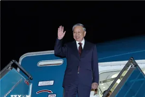 Tổng Bí thư Tô Lâm đến Bình Nhưỡng, bắt đầu chuyến thăm cấp Nhà nước tới Triều Tiên