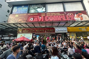 Tuyên bố của Tổng thống Mỹ khiến giá vàng thế giới đột ngột giảm rất mạnh