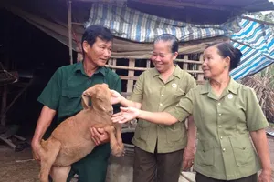 Nhà báo viết về người nghèo phải bằng sự rung cảm