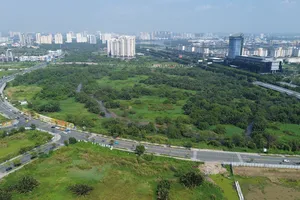 3 tuyến đường trong khu đô thị Thủ Thiêm vẫn dang dở sau hơn 10 năm triển khai