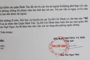 Đề nghị tạm giam người đàn ông 63 tuổi dâm ô bé gái