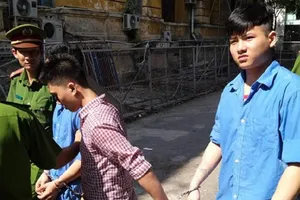 Thực hiện 15 vụ cướp vẫn kêu 'phạm tội lần đầu'