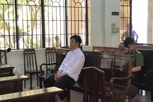 Thuê xe đi cầm cố, lãnh 15 năm tù