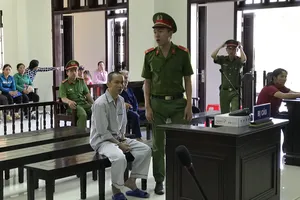 Bị ngăn cản gặp vợ, bị cáo đâm chết mẹ vợ