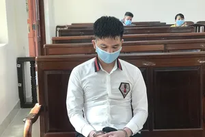 Lừa người quen 2,7 tỉ đồng để đánh bạc