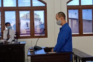 Bị đuổi việc, thanh niên sát hại chủ, cướp xe máy tẩu thoát