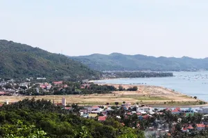 Khu đô thị chưa có giấy phép xây dựng... đã 'tiền trảm'