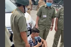 Bắt tạm giam ông Lê Chí Thành 