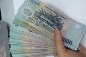 Công an bắt quả tang 3 phóng viên khi đang nhận tiền từ một doanh nghiệp