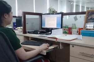 Hợp đồng kết thúc trong thời gian thai sản: Có buộc ký tiếp?