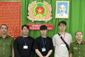 Công an TP.HCM bắt, vận động đầu thú 11 bị can truy nã