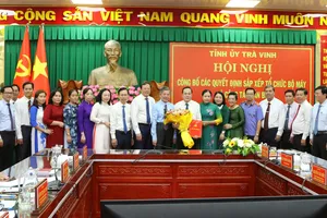 Trà Vinh có 98 người xin nghỉ hưu trước tuổi, thôi việc 