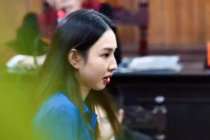 Tòa tuyên phạt hoa hậu Thuỳ Tiên, Quang Linh Vlogs, Hằng Du mục mỗi người 2 năm tù