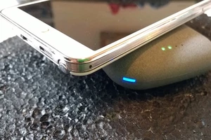 Sạc không dây “siêu nhanh” với công nghệ Qi mới