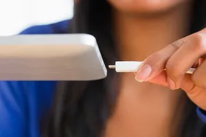 Bị điện giật chết vì sử dụng smartphone khi đang sạc