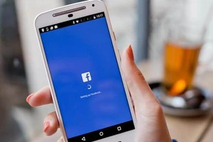 Sửa lỗi không vào được Facebook trên Android và iOS