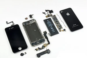 iPhone 6 Plus có giá thực tế khoảng 242 USD