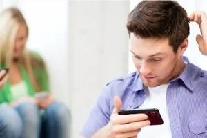 Xem phim khiêu dâm gây hại cho não bộ nam giới