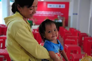 Viettel tổ chức khám sàng lọc bệnh tim cho hơn 800 trẻ