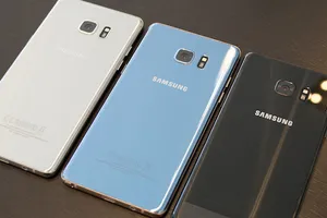 Samsung tạm ngừng sản xuất Note 7 vì cháy nổ