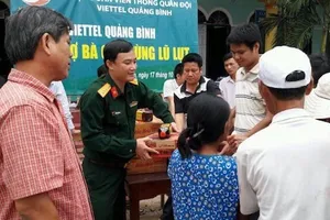Viettel quyên góp 12 tỷ ủng hộ đồng bào lũ lụt