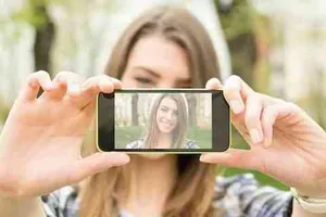 3 smartphone có camera ‘tự sướng’ tốt nhất hiện nay