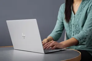 Cách gỡ bỏ phần mềm keylogger trên 460 laptop HP