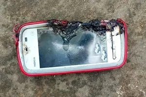 Hạn chế smartphone quá nhiệt khi trời nóng