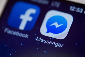 Tin nhắn của người dùng bị Facebook đọc lén?