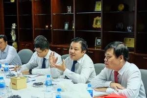 Giảm tải thủ tục hành chính nhờ các giải pháp thông minh