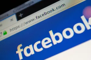 Facebook chia sẻ dữ liệu cho Huawei và Lenovo