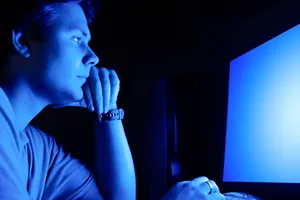 2 cách để không bị mỏi mắt khi sử dụng máy tính